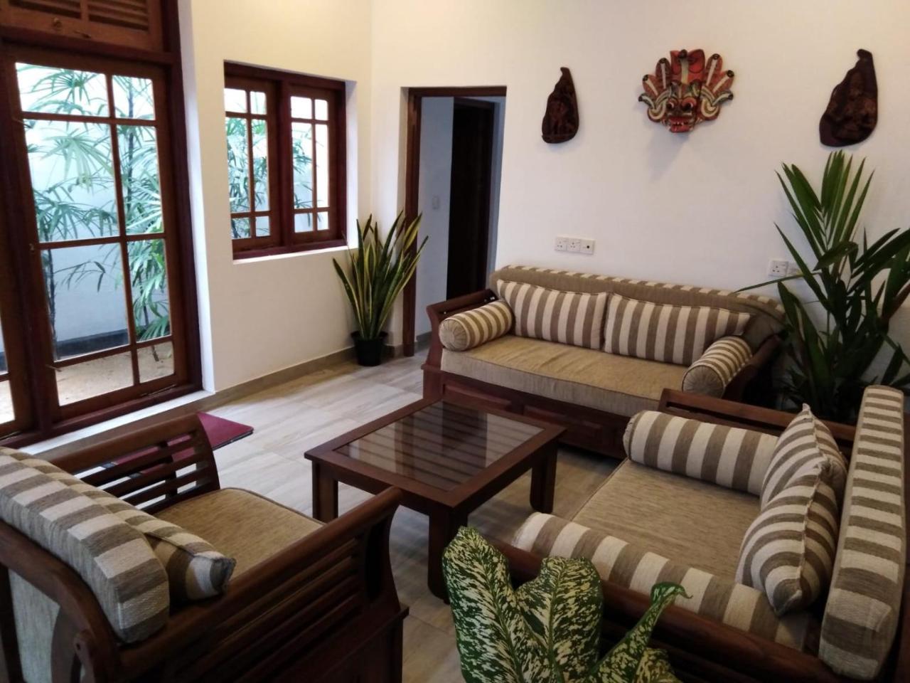 LIJA Residence Negombo Exterior foto