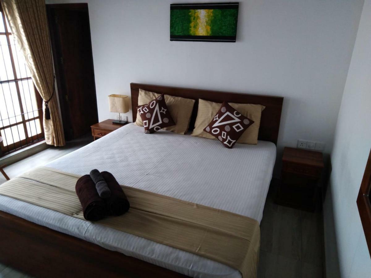 LIJA Residence Negombo Exterior foto