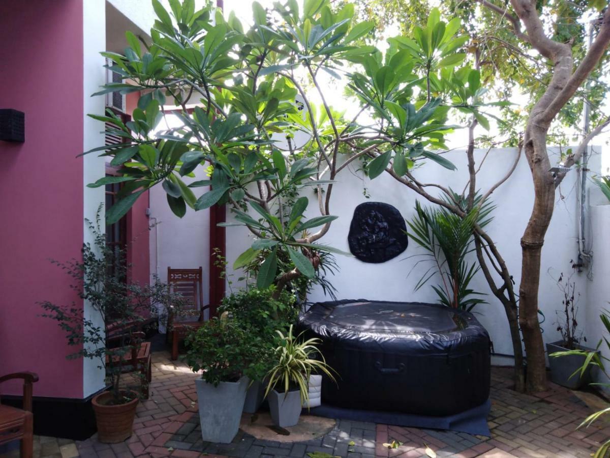 LIJA Residence Negombo Exterior foto
