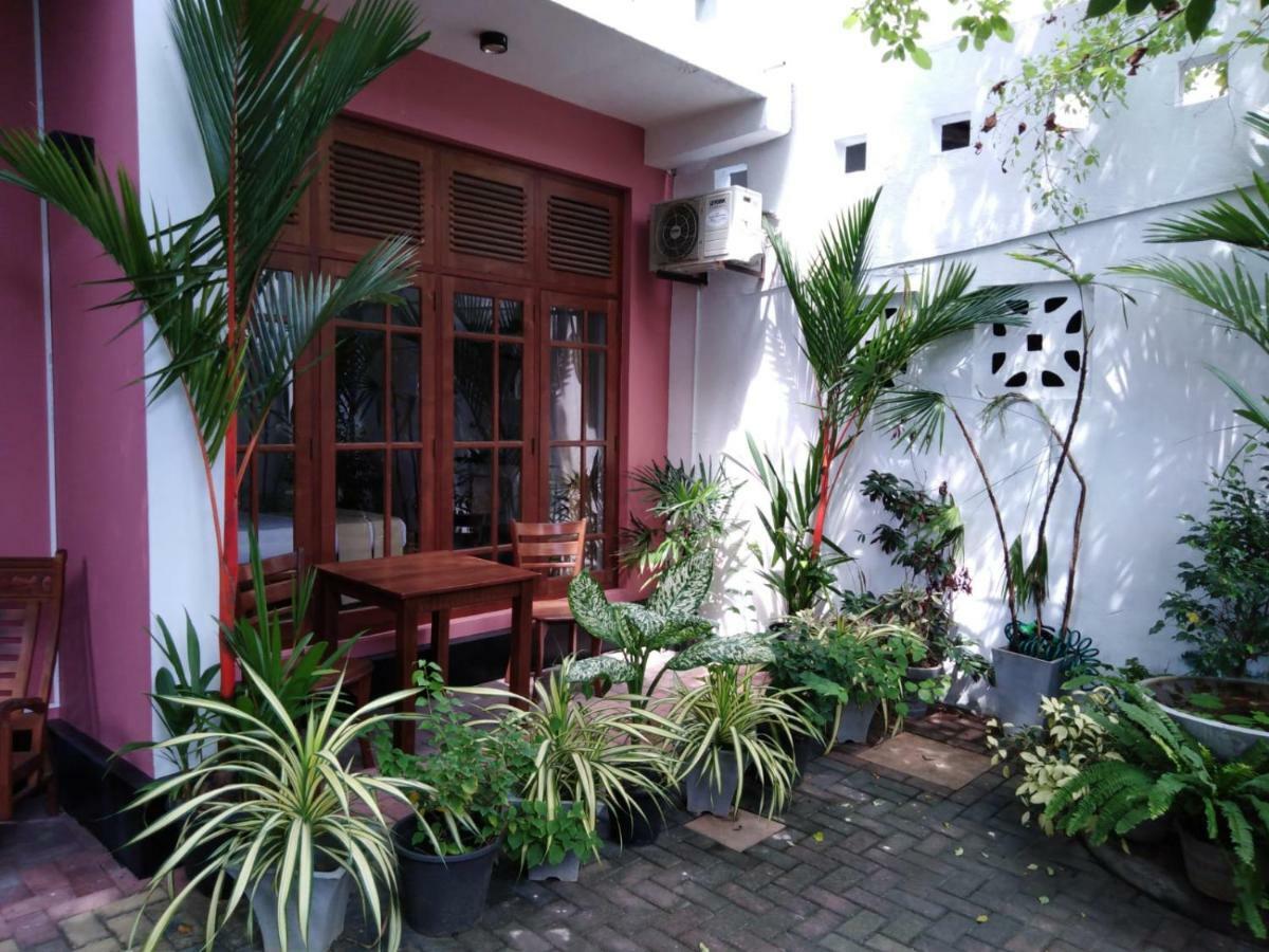 LIJA Residence Negombo Exterior foto